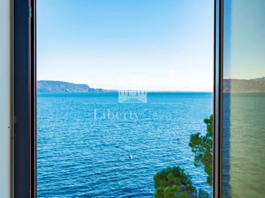 Immagine 2 di Appartamento in vendita  in Via Roma a Toscolano-Maderno