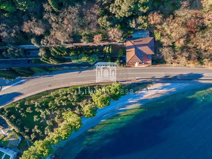 Immagine 16 di Appartamento in vendita  in Via Roma a Toscolano-Maderno