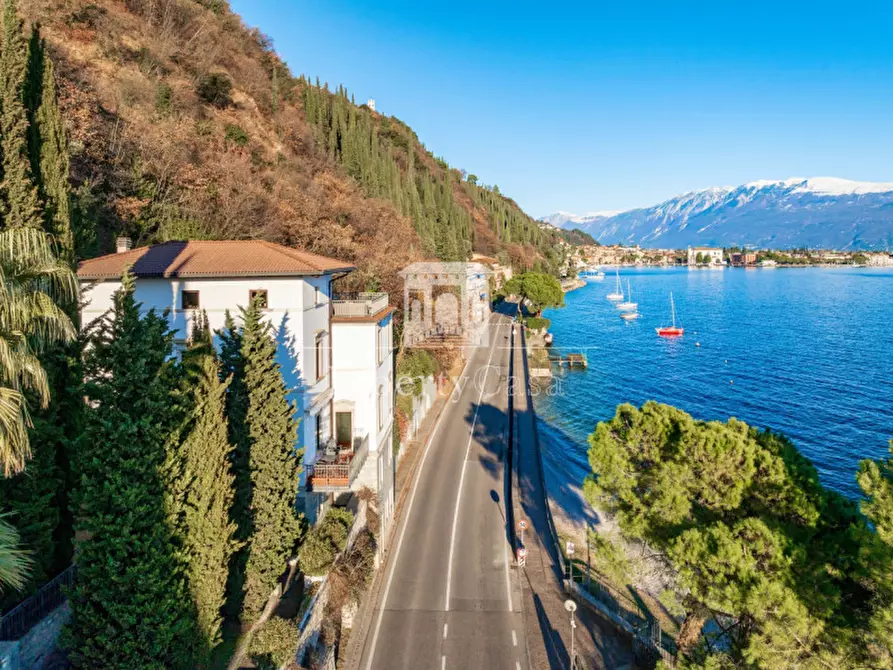 Immagine 18 di Appartamento in vendita  in Via Roma a Toscolano-Maderno