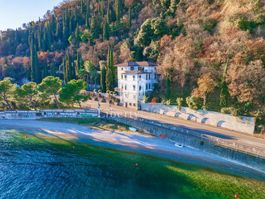 Immagine 19 di Appartamento in vendita  in Via Roma a Toscolano-Maderno