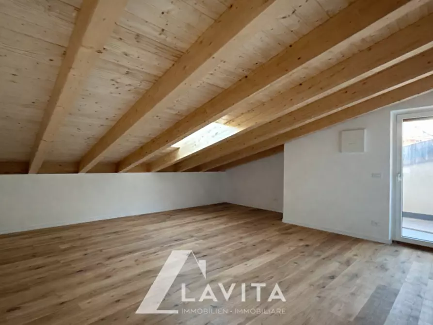 Immagine 11 di Appartamento in vendita  in via Mazzon a Egna .Neumarkt.