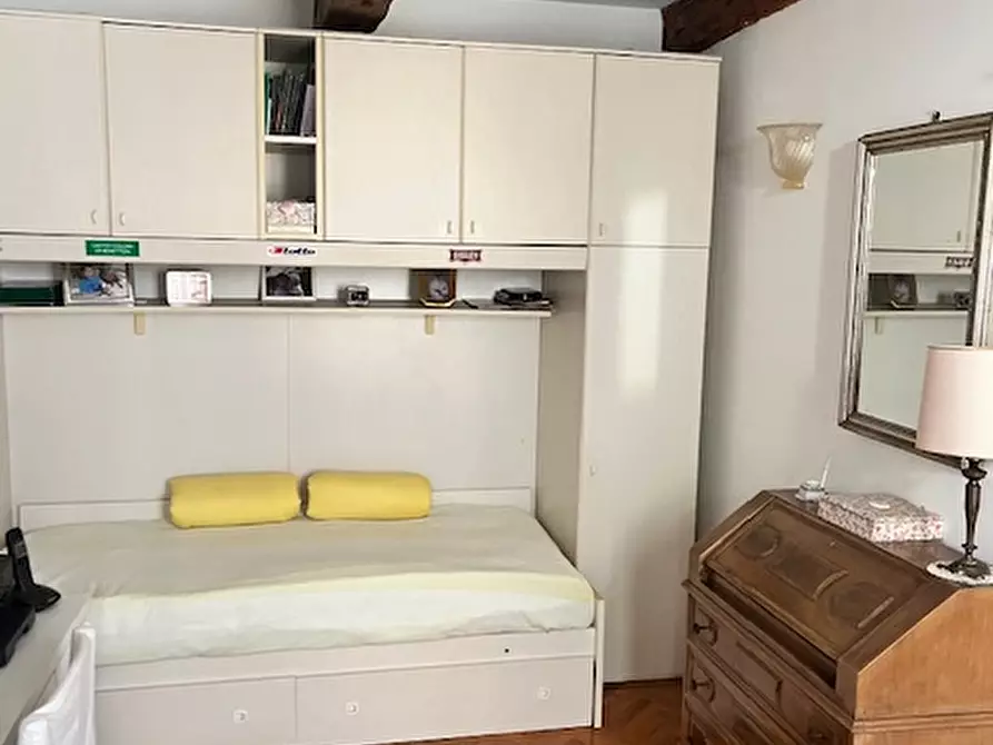 Immagine 12 di Appartamento in vendita  in campo widmann a Venezia