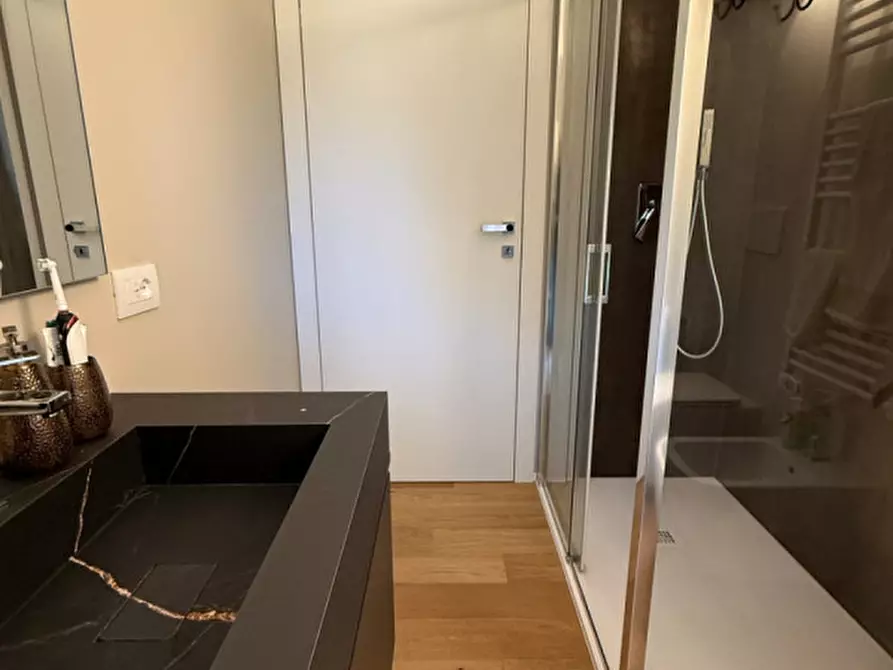 Immagine 14 di Appartamento in vendita  in via Falcone a Monteviale