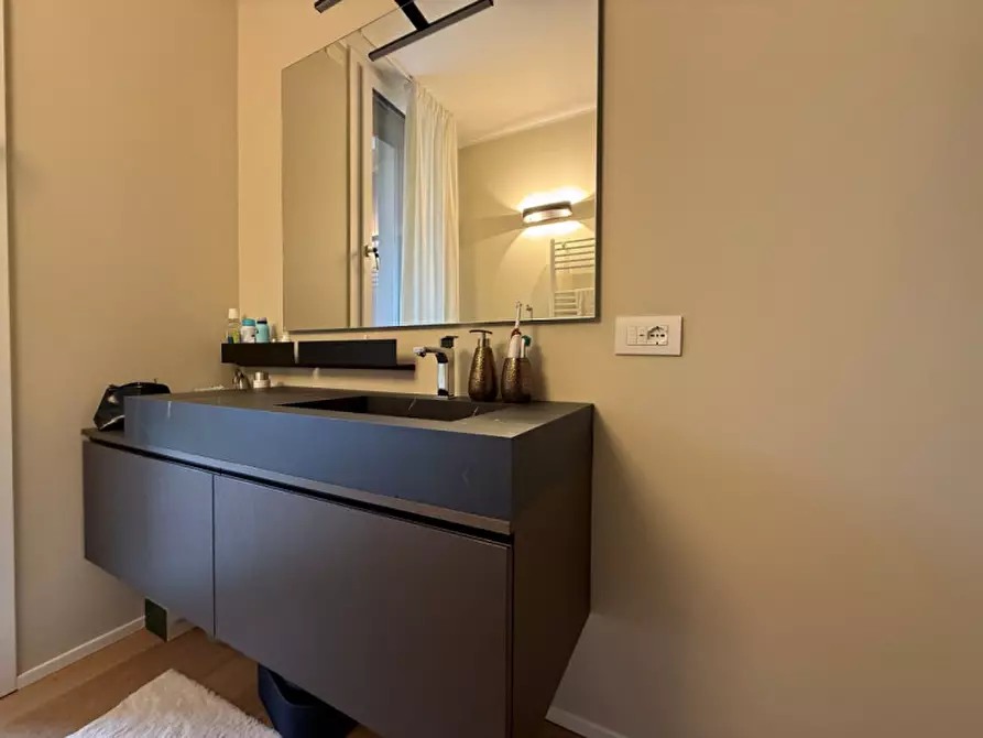 Immagine 15 di Appartamento in vendita  in via Falcone a Monteviale