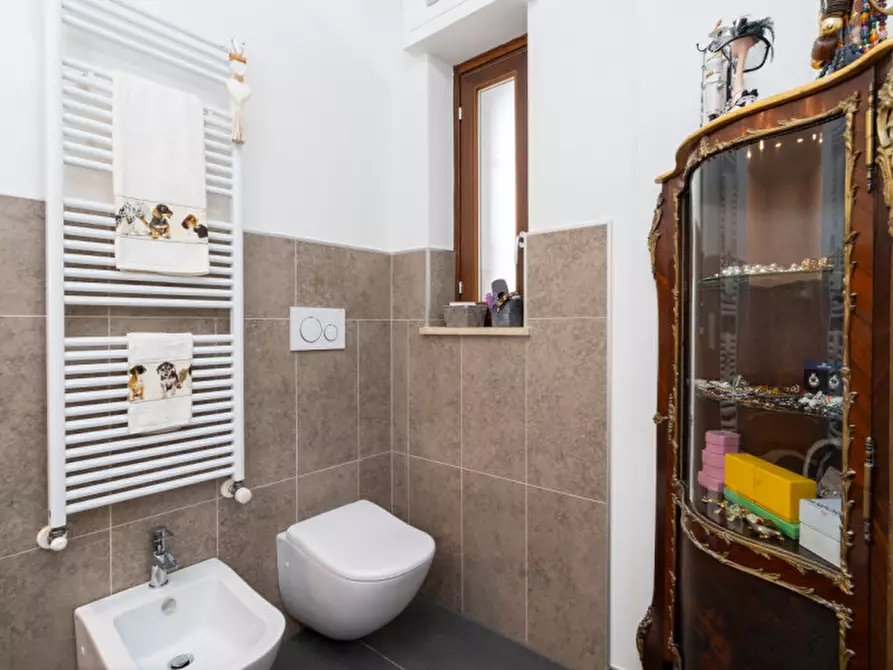Immagine 56 di Appartamento in vendita  in strada di sassi 20 a Torino