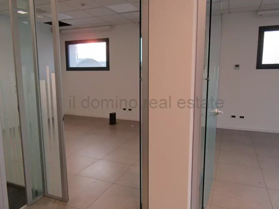 Immagine 11 di Capannone industriale in vendita  in Via prima strada a Padova