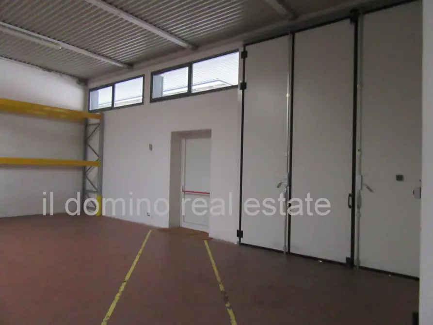 Immagine 40 di Capannone industriale in vendita  in Via prima strada a Padova