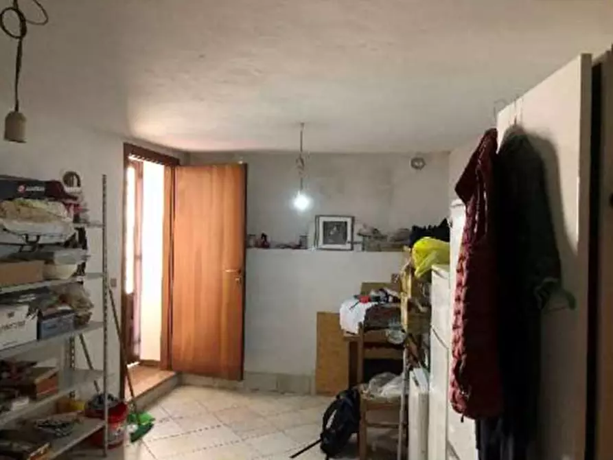 Immagine 2 di Appartamento in vendita  in Via Pesina Corrubio 73 a Caprino Veronese