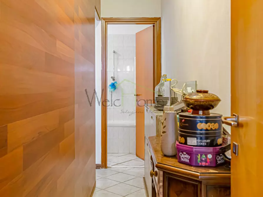 Immagine 13 di Appartamento in vendita  in Via Landolfo da Carcano a Albavilla