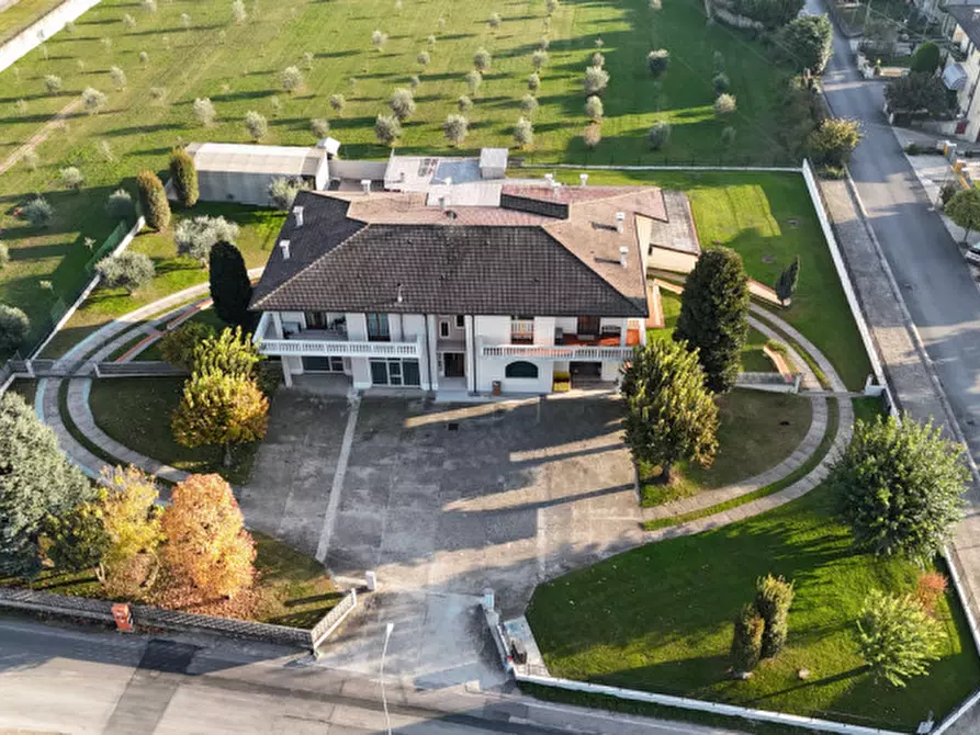 Immagine 1 di Appartamento in vendita  in Via Bovo a Buttapietra