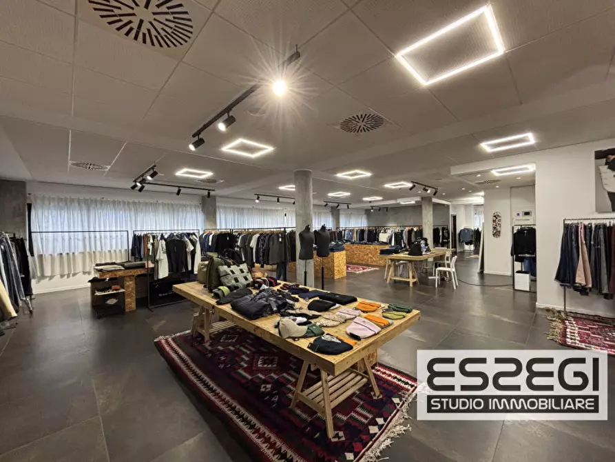 Immagine 1 di Ufficio in affitto  in Viale della Navigazione Interna a Padova