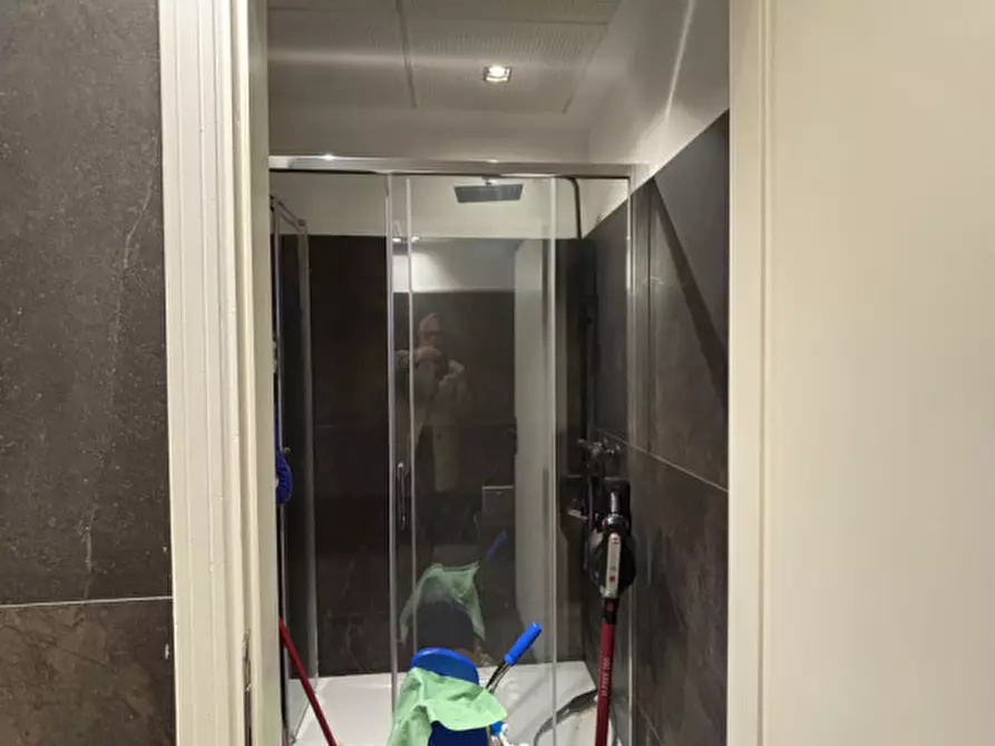 Immagine 18 di Ufficio in affitto  in Viale della Navigazione Interna a Padova