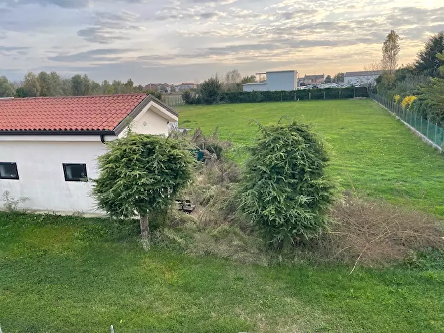 Immagine 14 di Casa bifamiliare in vendita  a Campolongo Maggiore