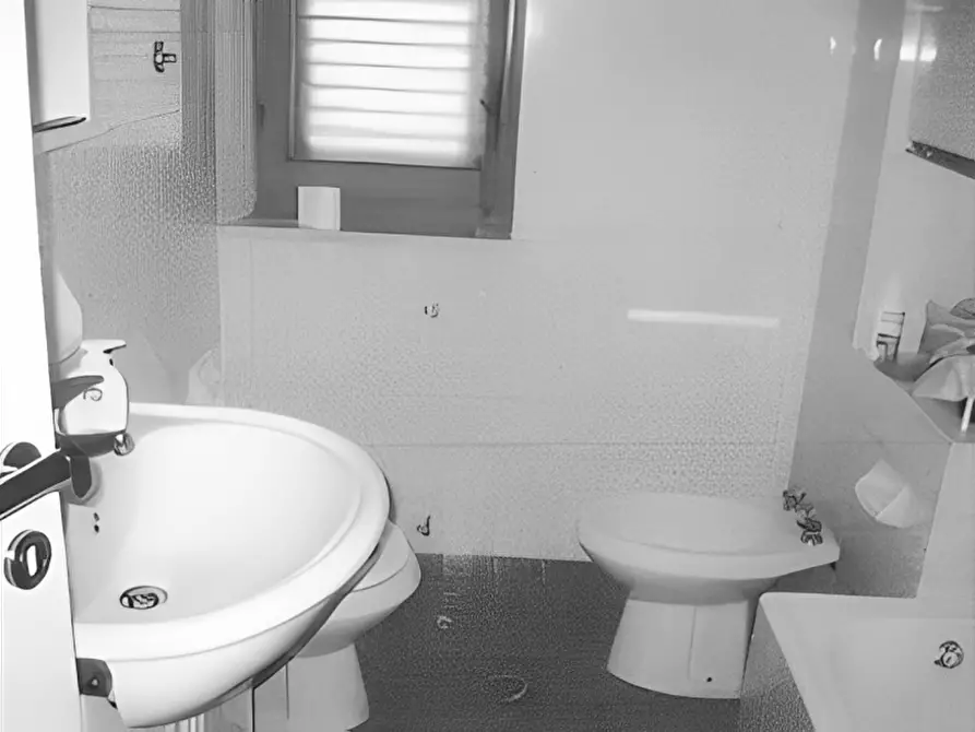 Immagine 5 di Appartamento in vendita  in via dei Marinai, Montauro a Catanzaro