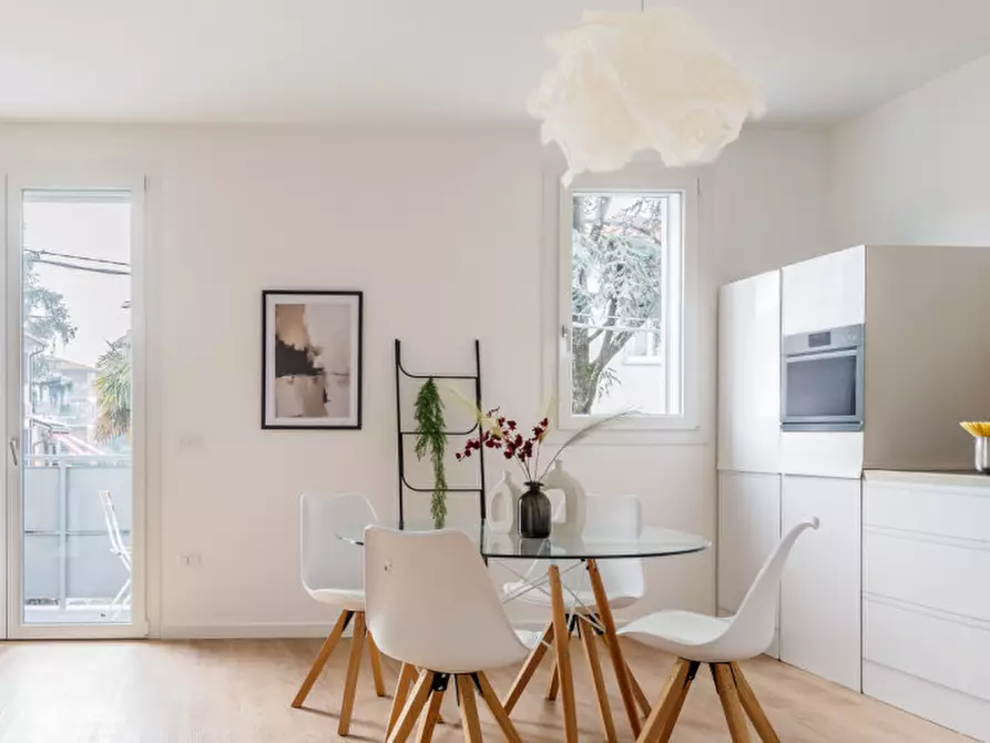 Immagine 5 di Appartamento in vendita  in Via Valle 35 a Vicenza