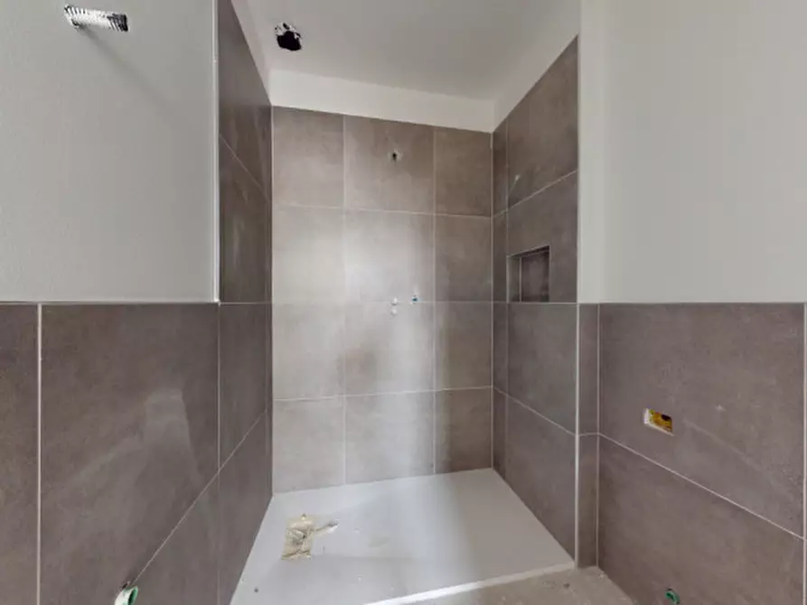 Immagine 12 di Appartamento in vendita  in Via Valle 35 a Vicenza