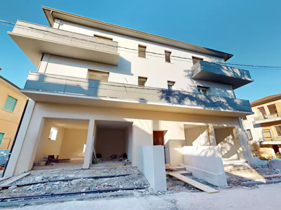 Immagine 22 di Appartamento in vendita  in Via Valle 35 a Vicenza