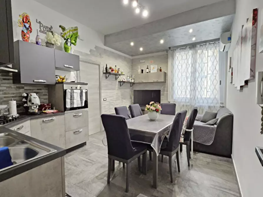 Immagine 6 di Appartamento in affitto  in via amerigo vespucci 10 a Palermo