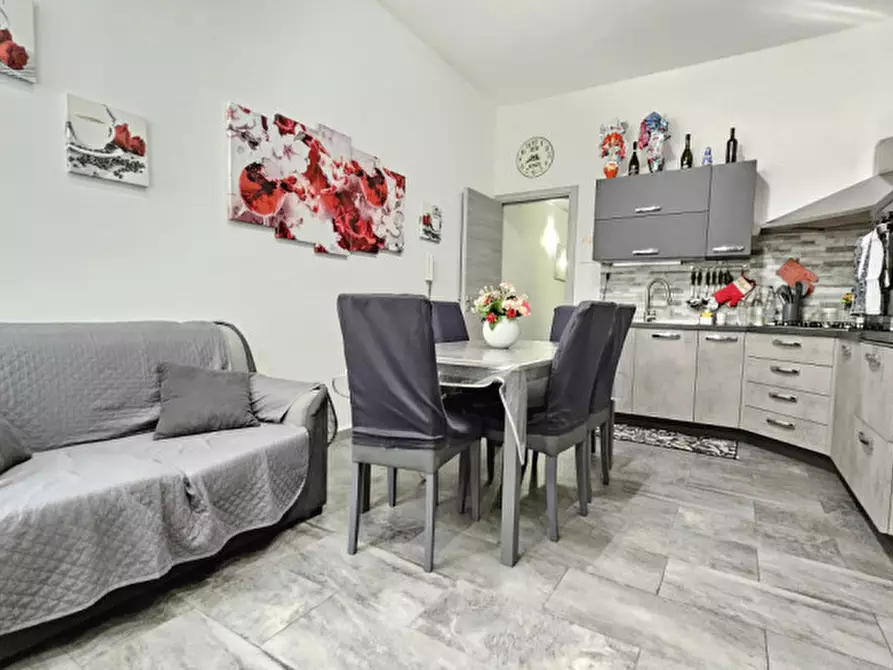 Immagine 8 di Appartamento in affitto  in via amerigo vespucci 10 a Palermo