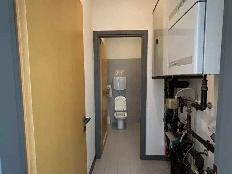 Immagine 20 di Ufficio in affitto  in via del santo a Limena
