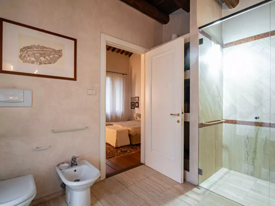 Immagine 17 di Casa bifamiliare in vendita  a Due Carrare