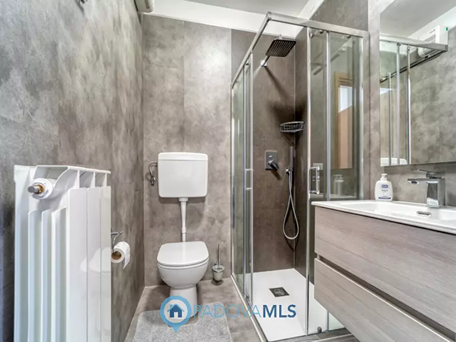 Immagine 12 di Attico in vendita  in Via Antonio Canova a Noventa Padovana