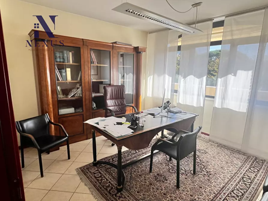 Immagine 8 di Ufficio in affitto  in Via Roma a Fano