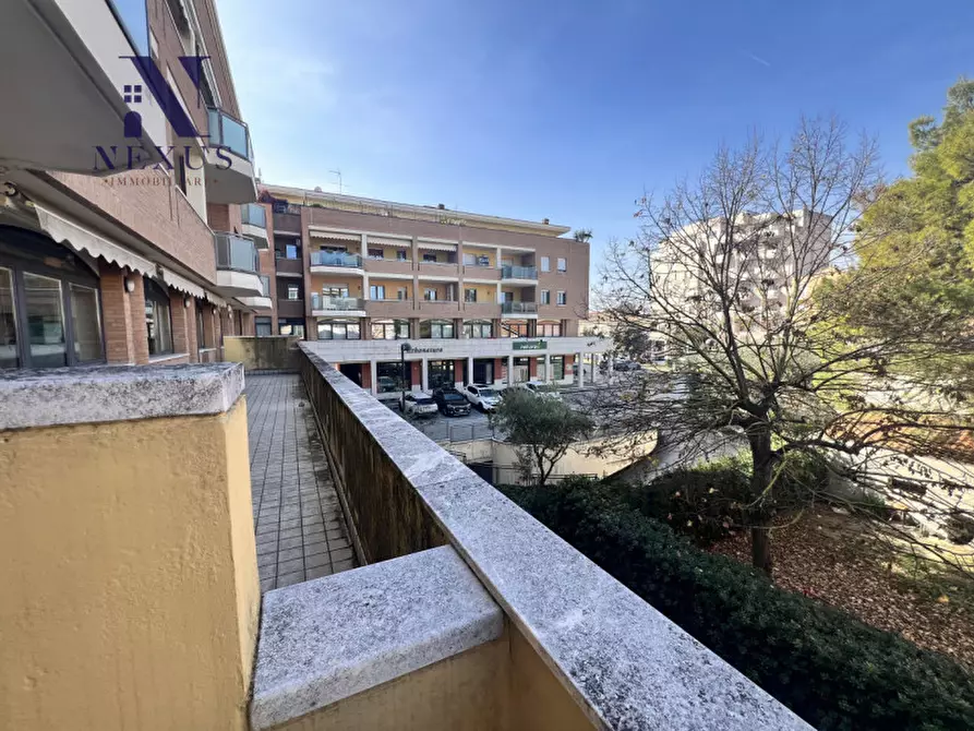 Immagine 21 di Ufficio in affitto  in Via Roma a Fano