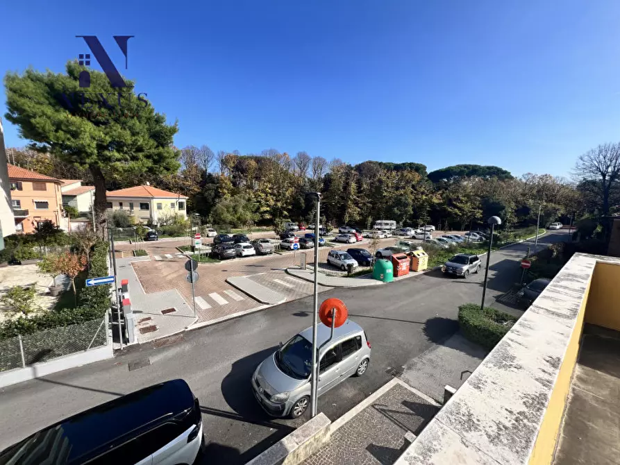 Immagine 23 di Ufficio in affitto  in Via Roma a Fano