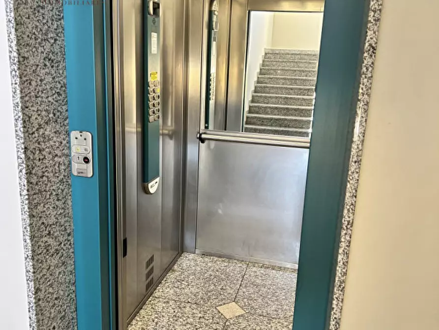 Immagine 24 di Ufficio in affitto  in Via Roma a Fano