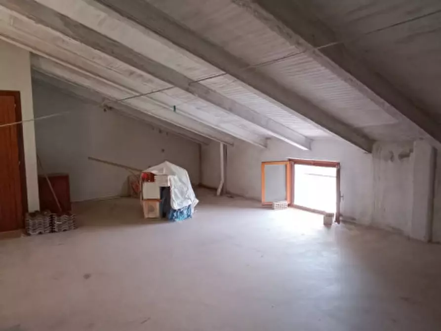 Immagine 9 di Appartamento in vendita  in CONTRADA FURIASSE a Macerata