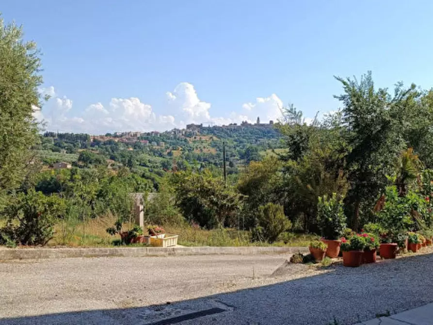 Immagine 14 di Appartamento in vendita  in CONTRADA FURIASSE a Macerata