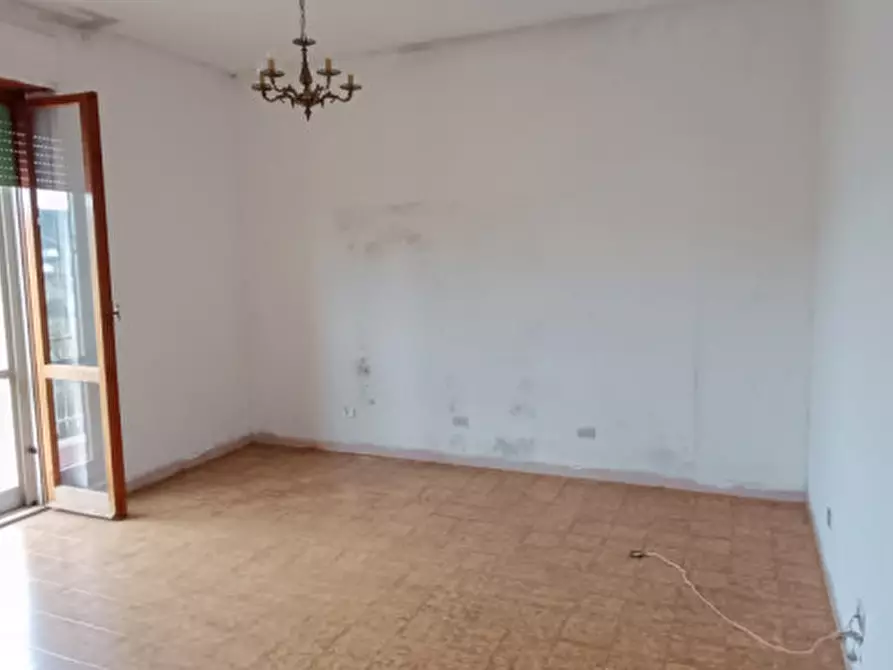 Immagine 15 di Appartamento in vendita  in CONTRADA FURIASSE a Macerata