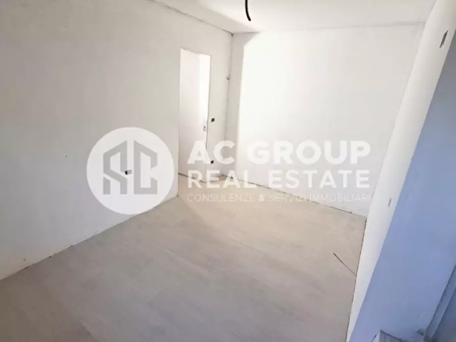 Immagine 9 di Appartamento in vendita  in via sampietro a Saronno