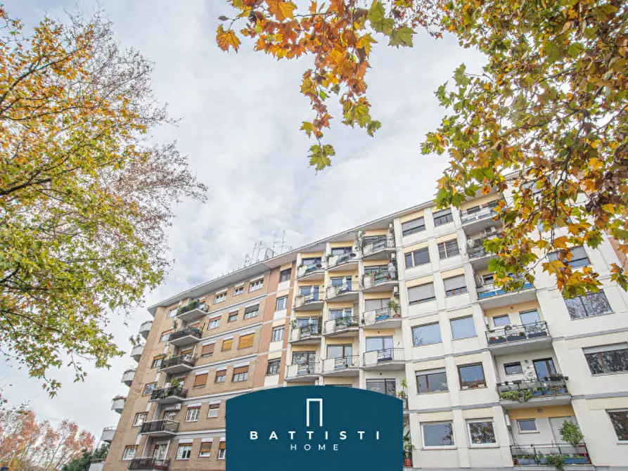 Immagine 1 di Appartamento in affitto  in Lungotevere Grande Ammiraglio Thaon di Revel a Roma