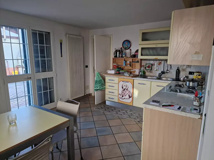 Immagine 1 di Villa in vendita  in Via Cervese a Cervia