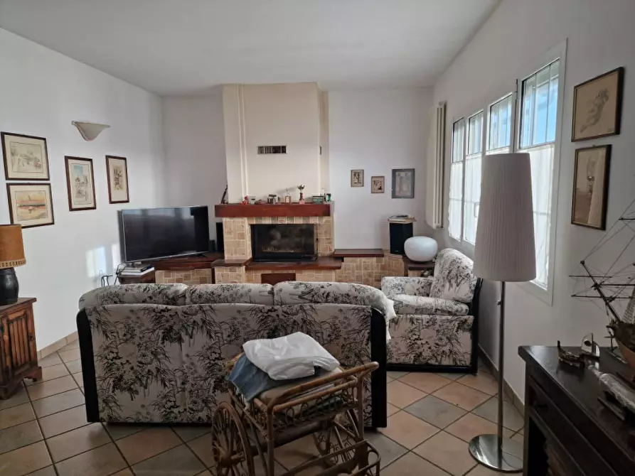 Immagine 11 di Villa in vendita  in Via Cervese a Cervia