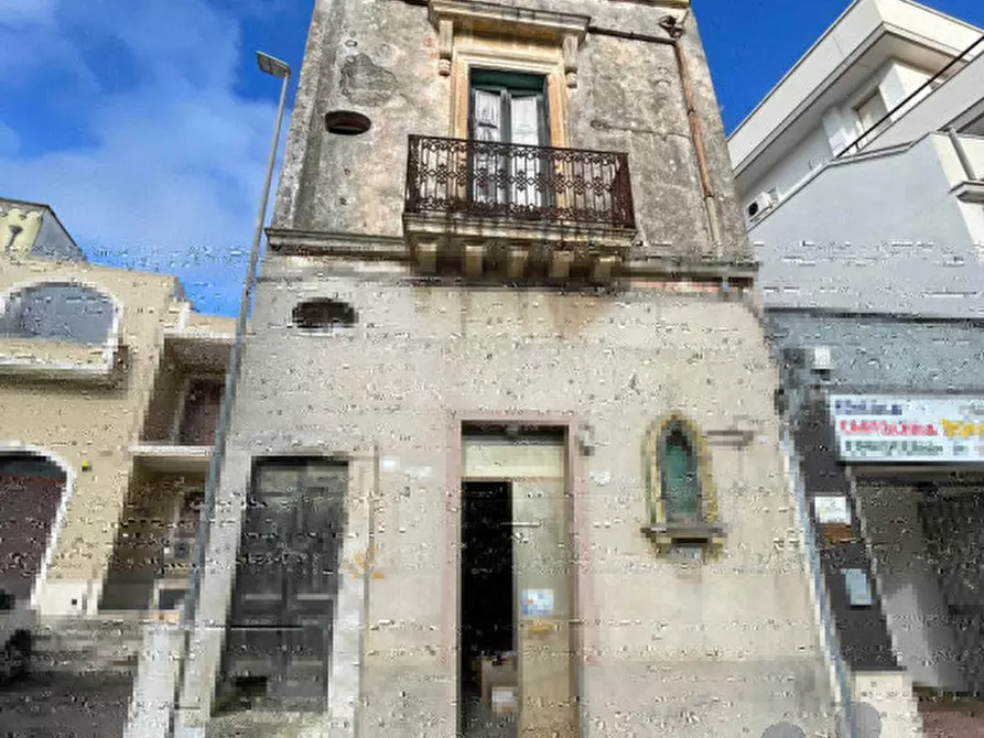 Immagine 2 di Appartamento in vendita  in Largo Regina Margherita, 62 a Trepuzzi