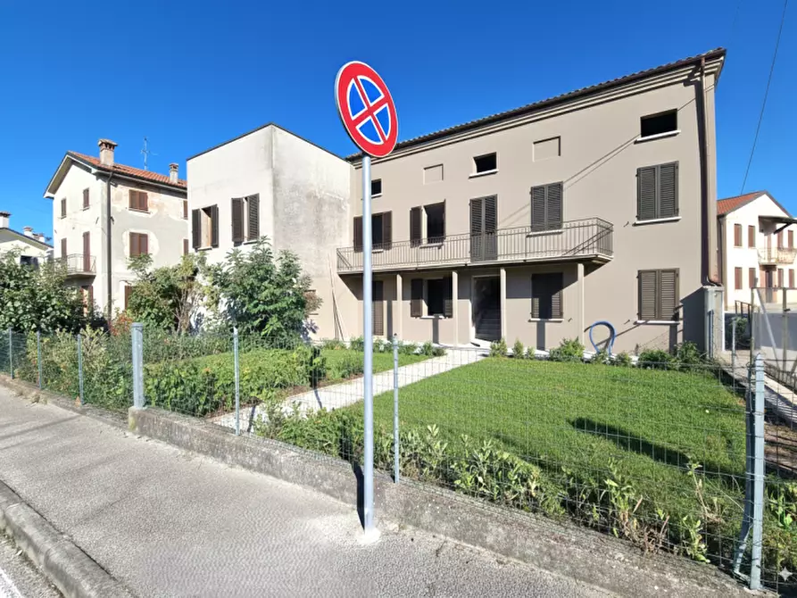 Immagine 4 di Villa in vendita  in Via Bedinella Grisignano di Zocco a Grisignano Di Zocco