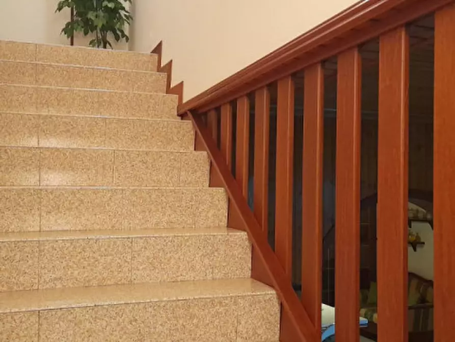 Immagine 9 di Appartamento in vendita  a Castelbaldo