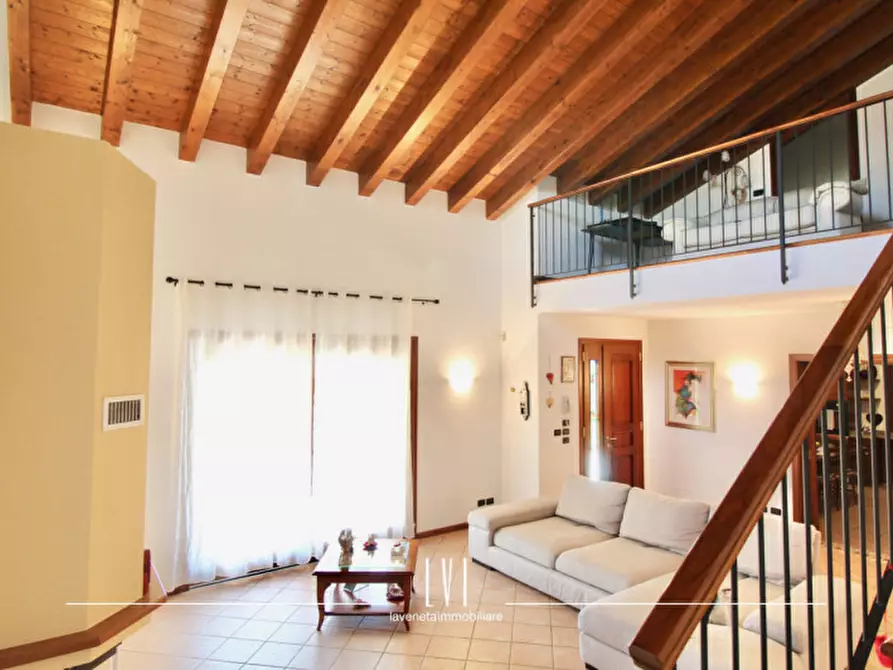 Immagine 13 di Villa in vendita  in Via Località Sant'Elena 33 a Torre Di Mosto