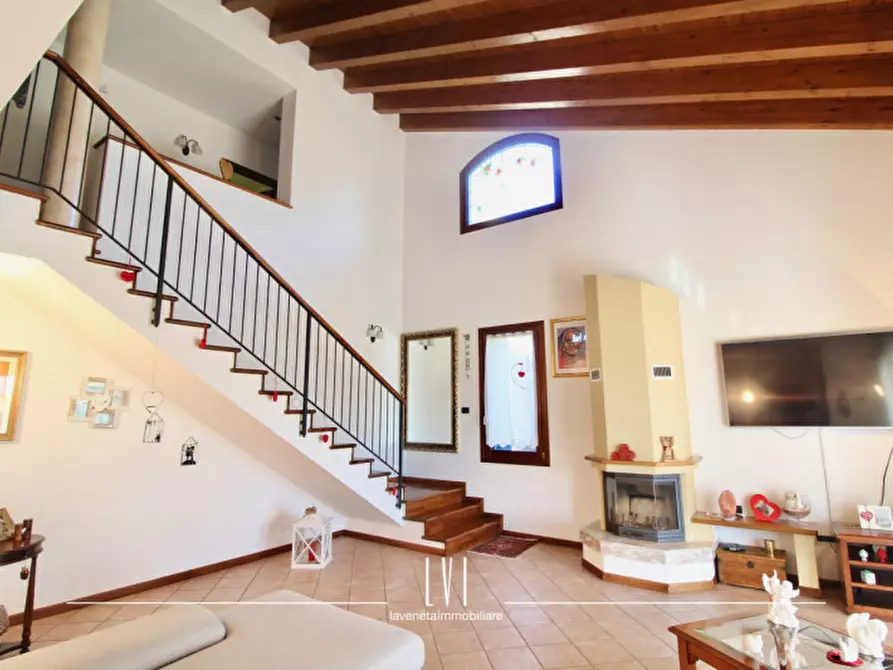 Immagine 15 di Villa in vendita  in Via Località Sant'Elena 33 a Torre Di Mosto