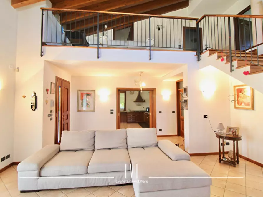 Immagine 20 di Villa in vendita  in Via Località Sant'Elena 33 a Torre Di Mosto