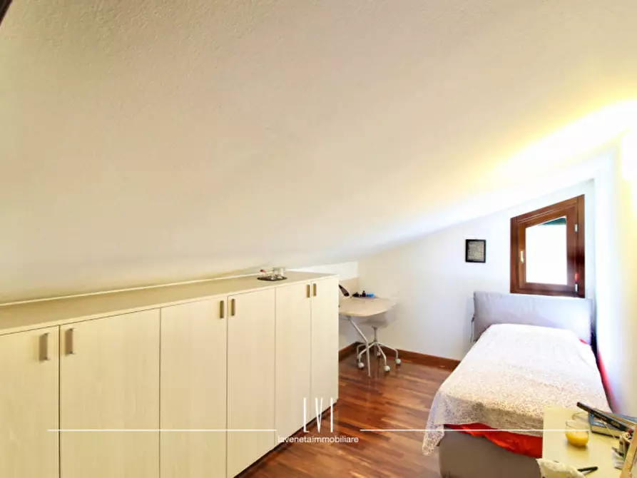 Immagine 40 di Villa in vendita  in Via Località Sant'Elena 33 a Torre Di Mosto