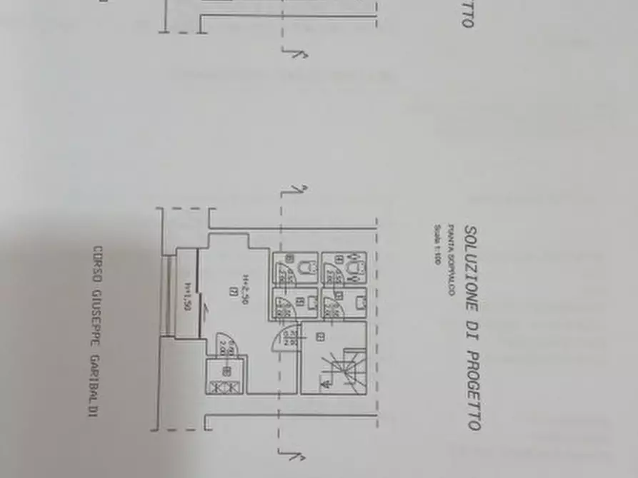 Immagine 2 di Attività commerciale in vendita  in corso garibaldi, 79 a Napoli