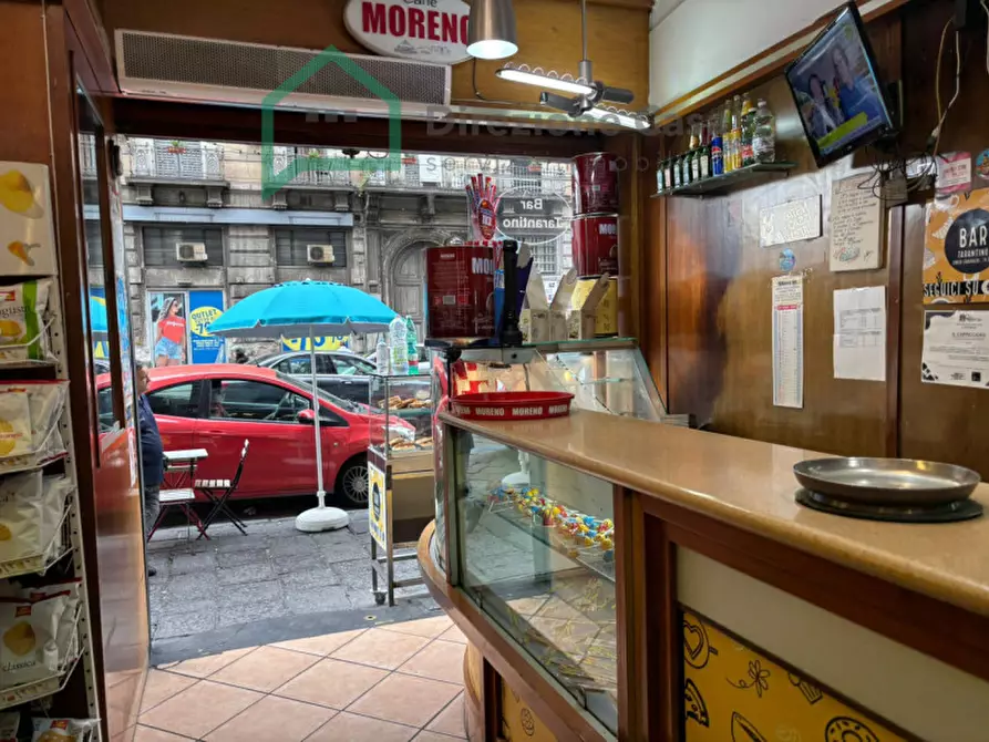 Immagine 16 di Attività commerciale in vendita  in corso garibaldi, 79 a Napoli