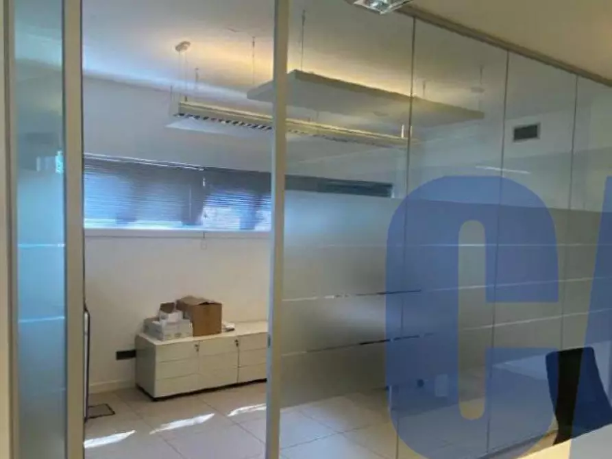 Immagine 7 di Ufficio in affitto  in VIA SETTEMBRINI L. a Lainate