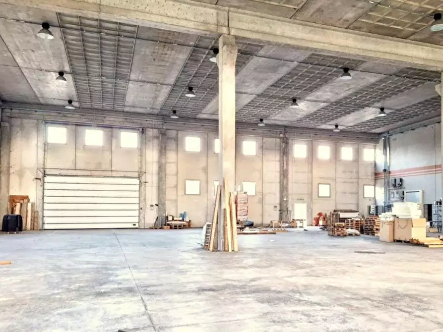 Immagine 9 di Capannone industriale in vendita  in Via Alessandro Volta, 2, 26020 Cappella Cantone CR, Italia a Cappella Cantone