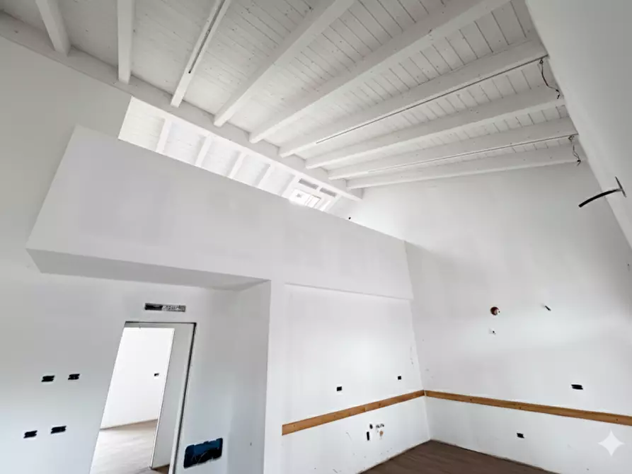 Immagine 6 di Villa in vendita  in Via Ramodipalo Centro snc a Lendinara