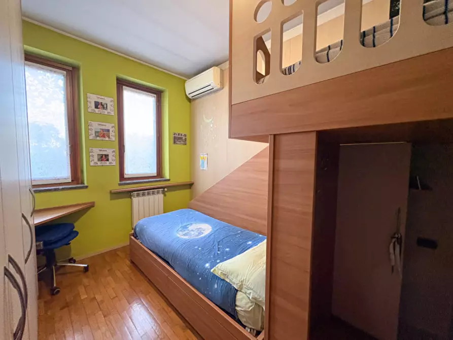 Immagine 19 di Villa in vendita  in Via Pessina 31 a Biassono